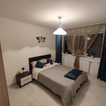 The Cozy West بوخارست